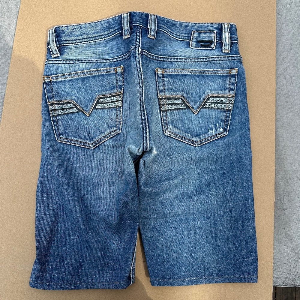 Diesel Viker Mens Denim Shorts Size 28 Medium Wash Distressed Blue Jeans Cutoffs